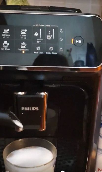 Кавоварка кофемашина кавомашина Philips EP2230 2200 LatteGo з дому