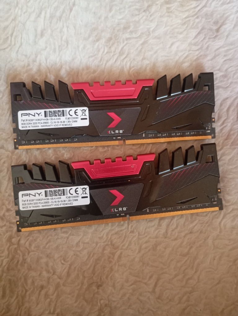 Pny ddr4 16gb 2x8gb