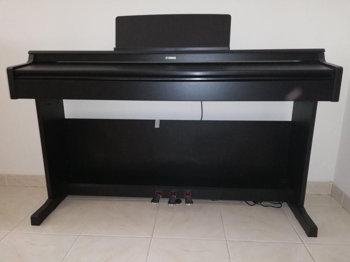 Piano Digital Yamaha