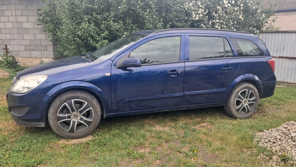 Opel Astra H універсал 2008