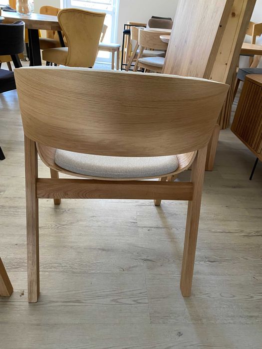 Stół okrągły rozkładany Fi 120+50 lite drewno,lamele plus 4 krzesła