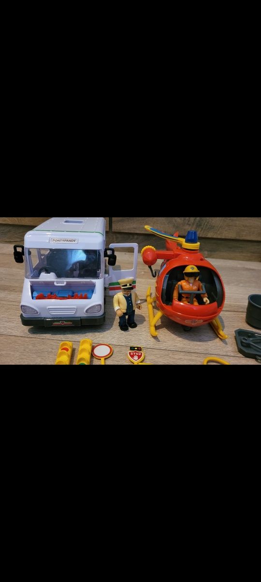 Strażak Sam Simba Autobus Trevora oraz helikopter ratunkowy Wallaby