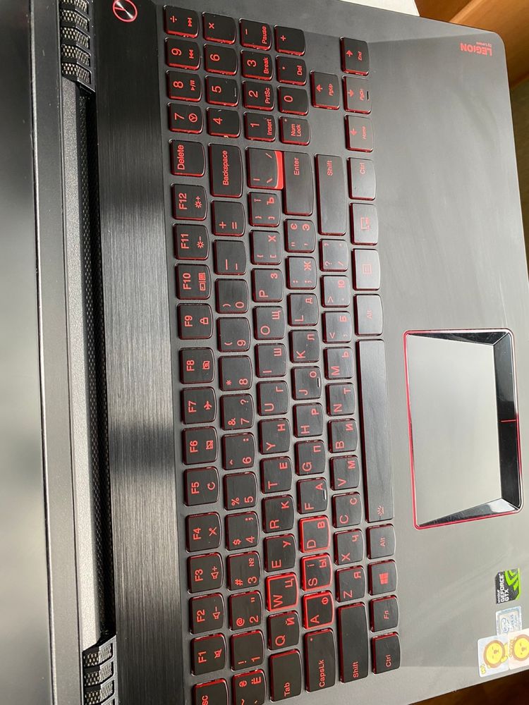 Ноутбук Lenovo Legion Y520-15IKBN Black (80WK00YVRA)