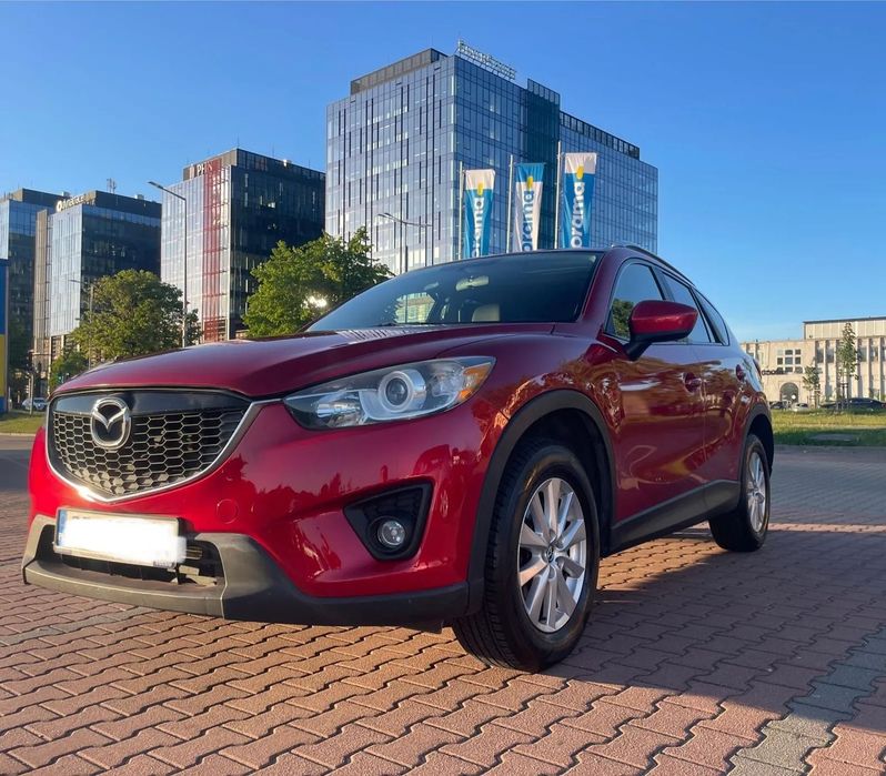Mazda CX-5 Piękna Mazda CX-5 2014 w topowym kolorze Soul Red Crystal
