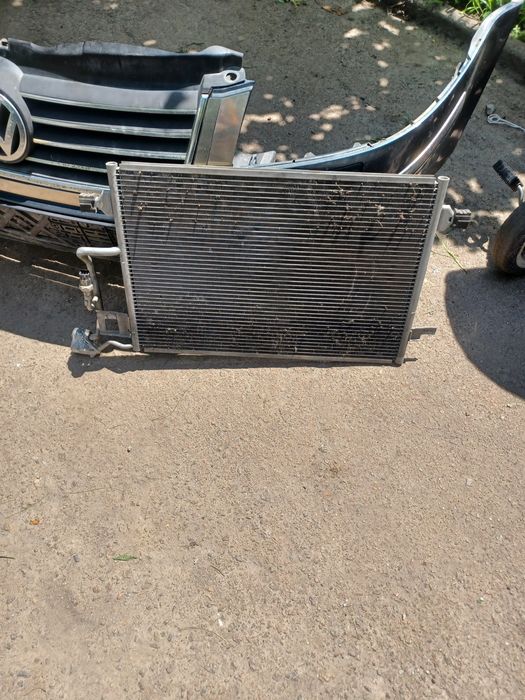 Пасат В5, Ауді А4 А6. 2.5-2.8.Радиатор.р