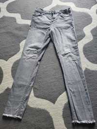 Spodnie jeans dla dziewczynki 146cm