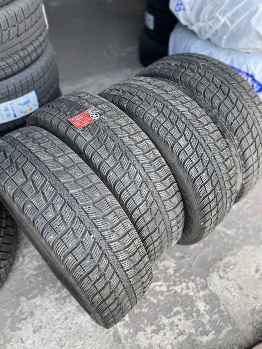 зимова шини резина колеса 225/60 R17 audi bmw kia Hyundai subaru toyot