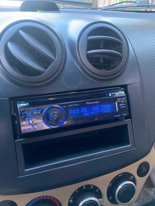 Автомагнітола Pioneer DEH-5000UB