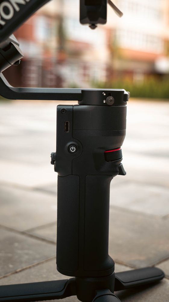 Стабілізатор dji rs 3 mini