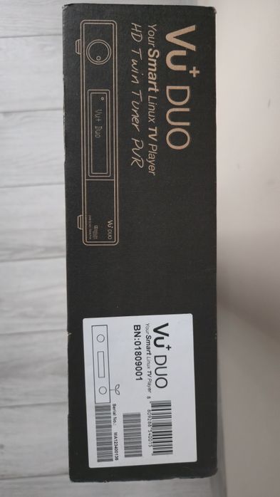 VU DUO Linux podwójny tuner satelitarny + HDD 1,5 TB