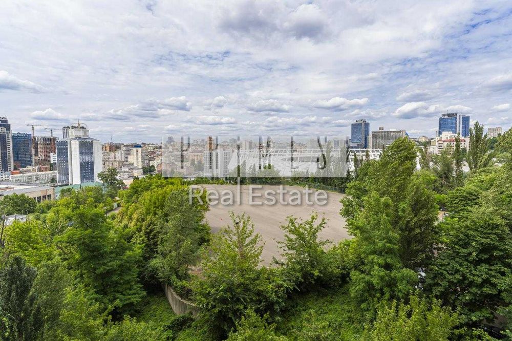 Продаж квартири 180м2 вул Ділова 2 Печерськ Центр