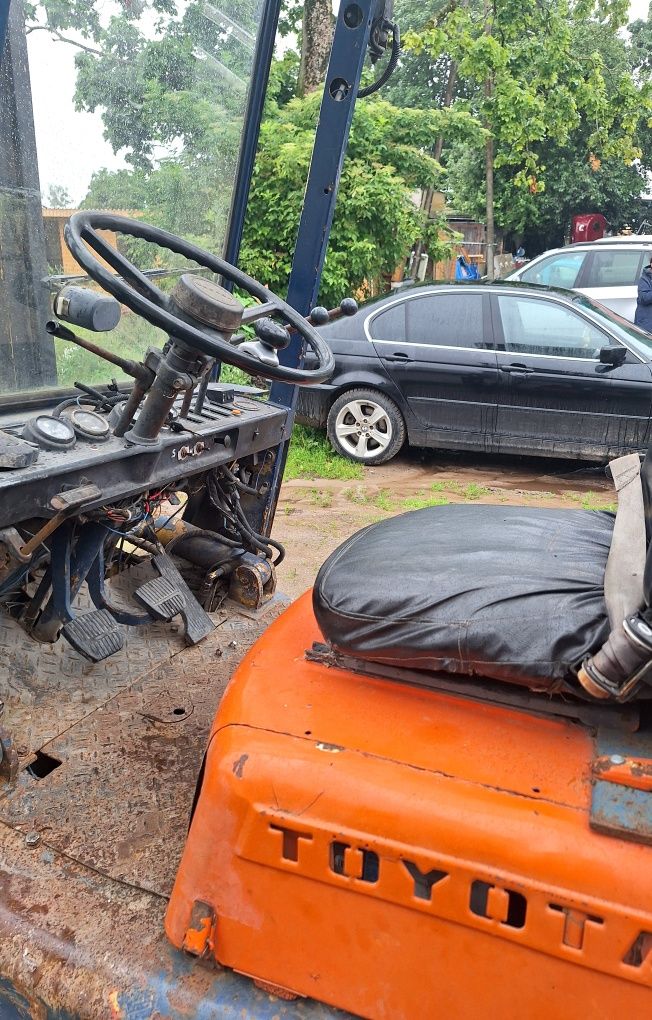 Wózek widłowy Toyota 42 2fg20 1999r