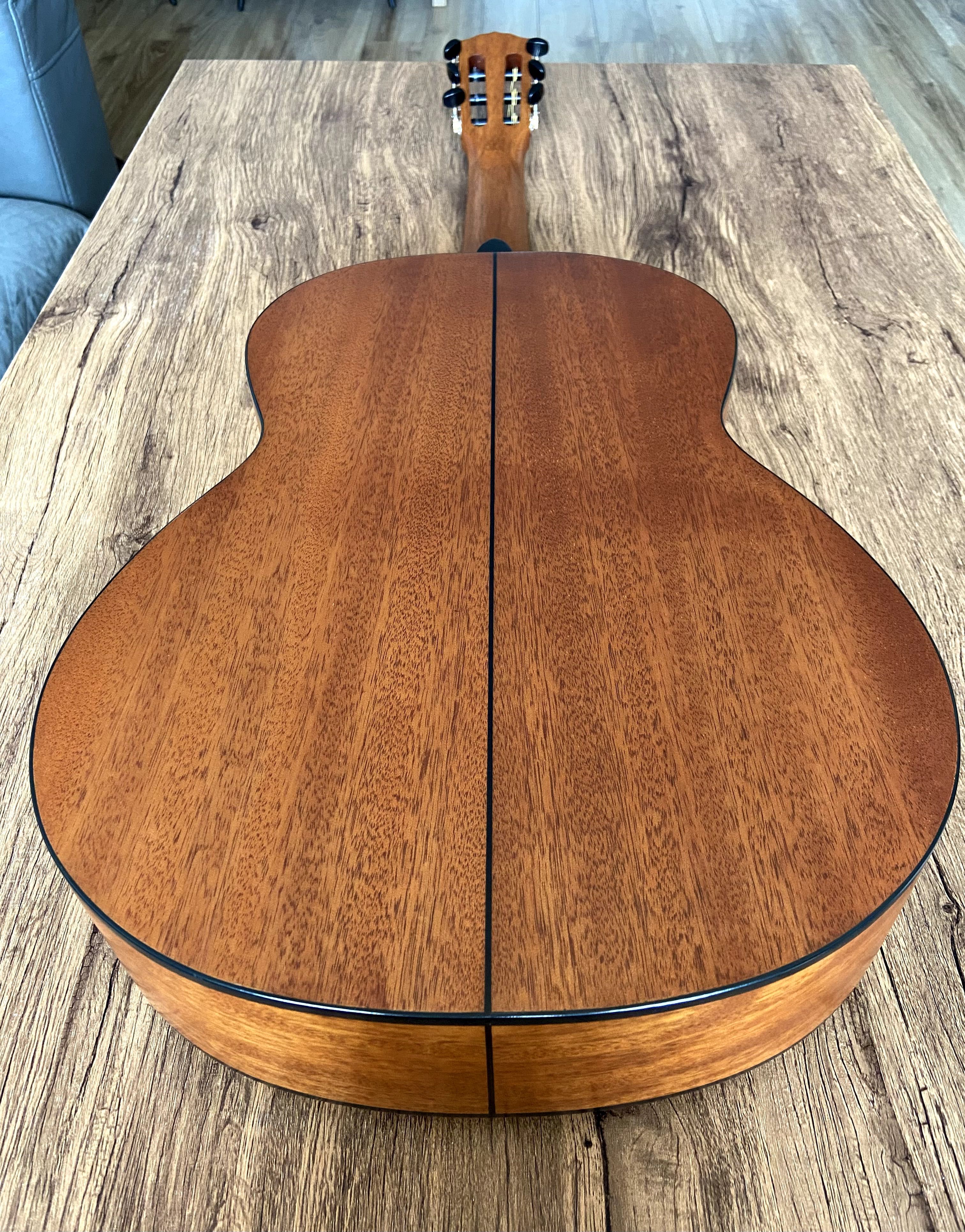 Fender ESC-110 NA 4/4  nowe klucze i pokrowiec Ortega JAK NOWA