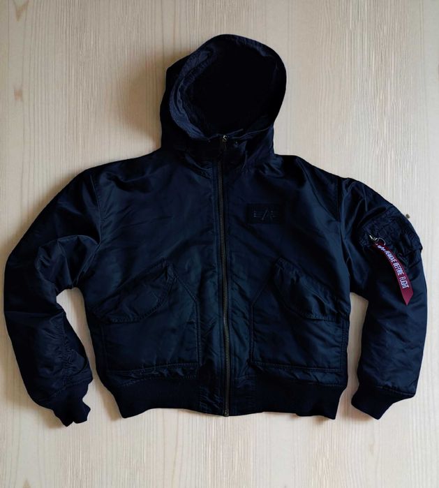 Бомбер Alpha Industries CWU-45 hooded куртка