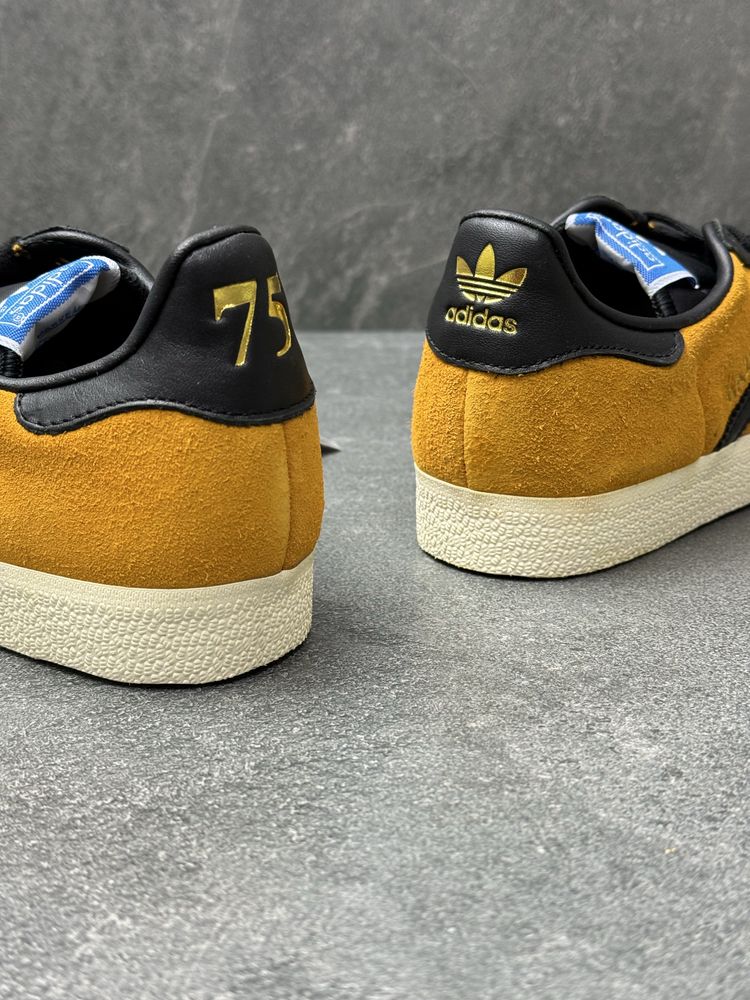 Кросівки ОРИГІНАЛ 100% Adidas Gazelle JP5283 /46 р