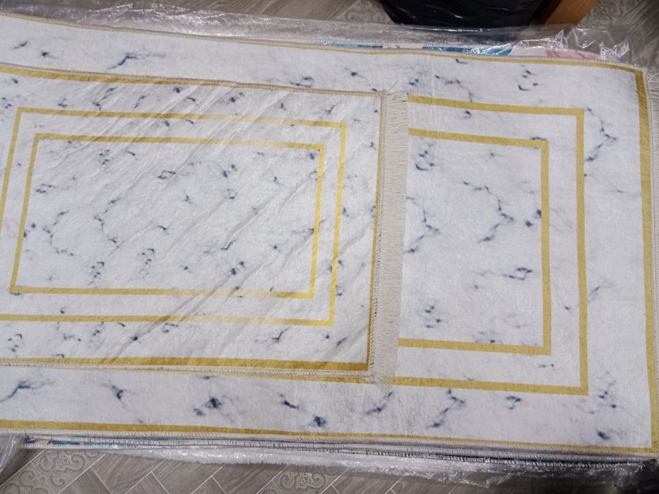 Dywaniki łazienkowe antypoślizgowe