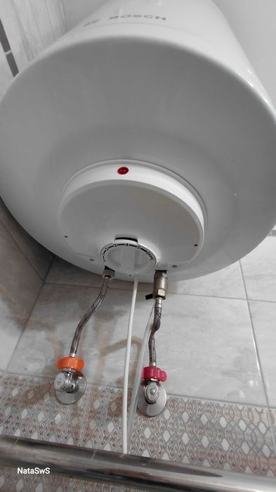 Бойлер 50 л,  Boch ES 050 5 1500W б/у
Tronic 2000 T с терморегулятором