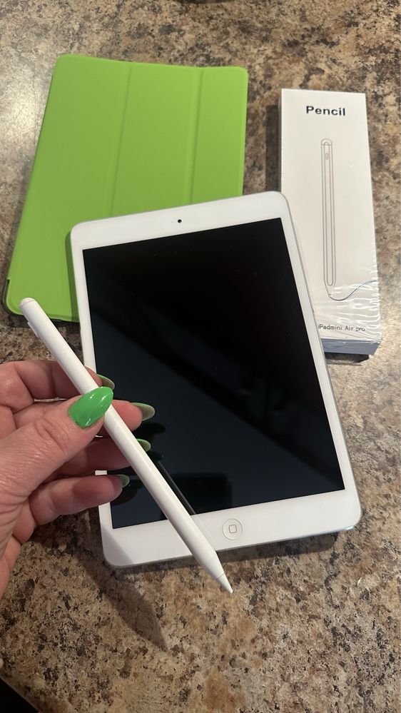 Tablet iPad Apple - stan idealny