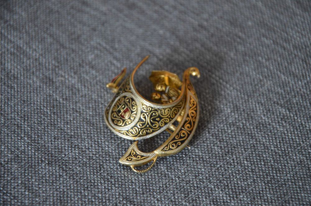 Pregadeira Espanhola Vintage Navio