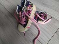 Buciki buty z kwiatkami dla dziewczynki rozmiar 24