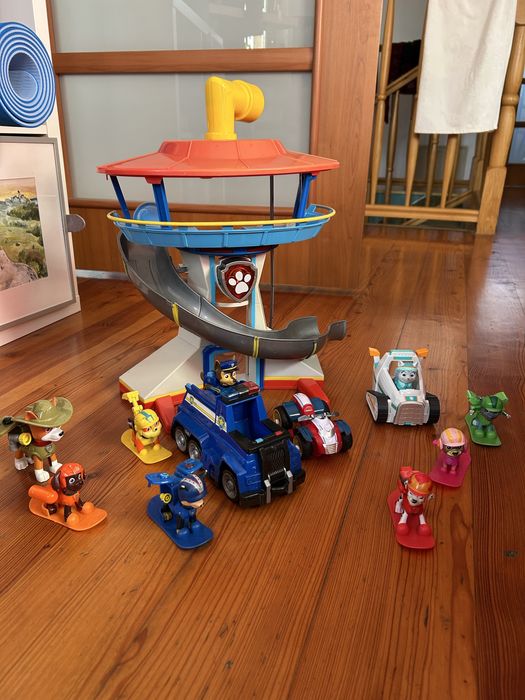 Baza Psi Patrol z figurkami