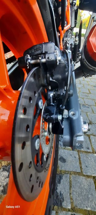 Мотоцикл КТМ Duke 390