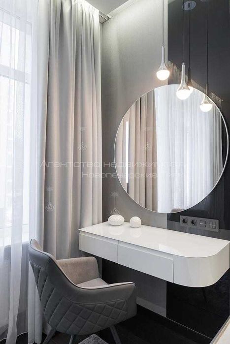 Оренда 4-к кв. - 125м2 Драгомирова, 17 - ЖК «Новопечерські Липки»