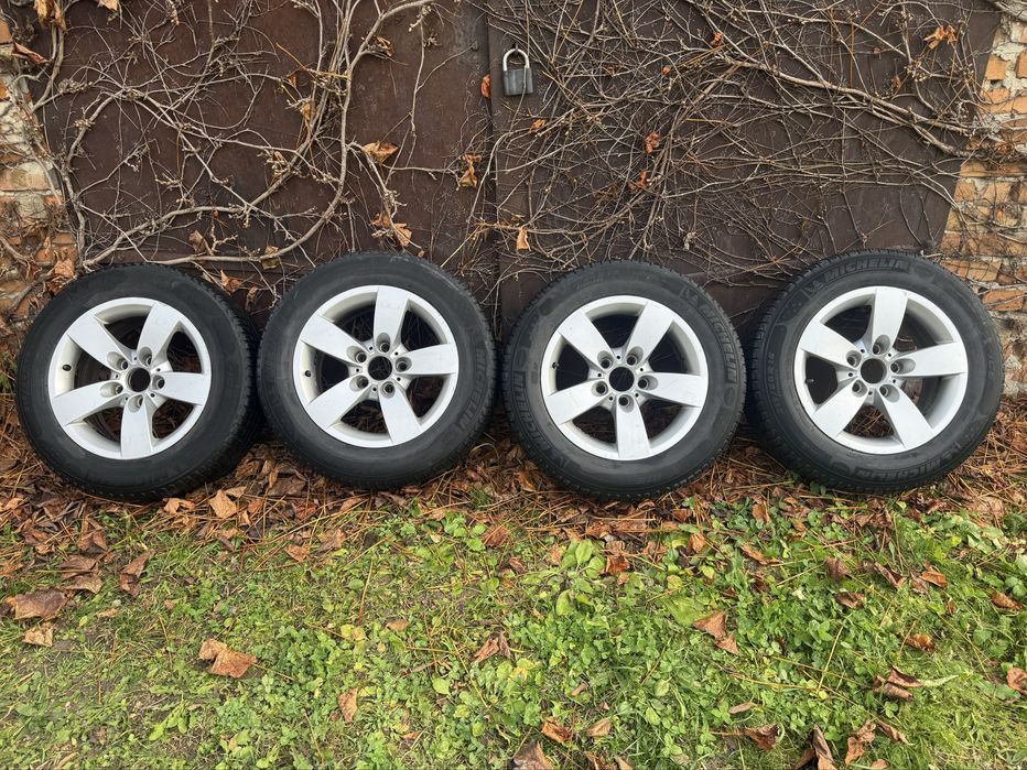 Продам диски BMW E60 16” 242 стиль + зимова гума.