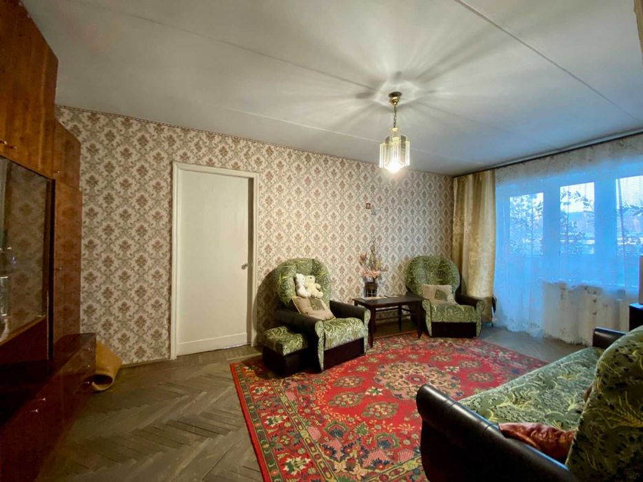 Продаж двокімнатної квартири. Сертифікат.