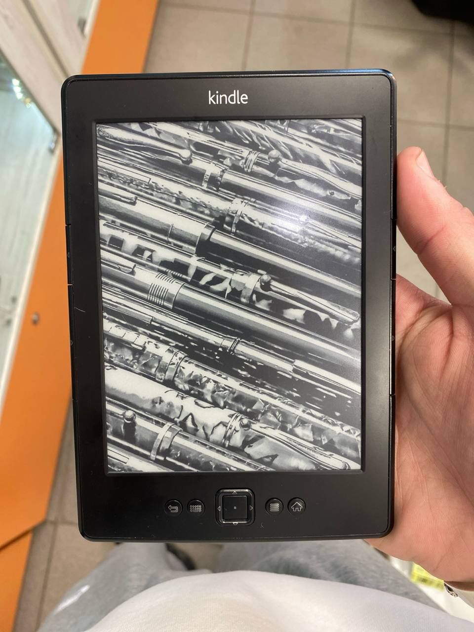 Эл. Книга kindle 
1600