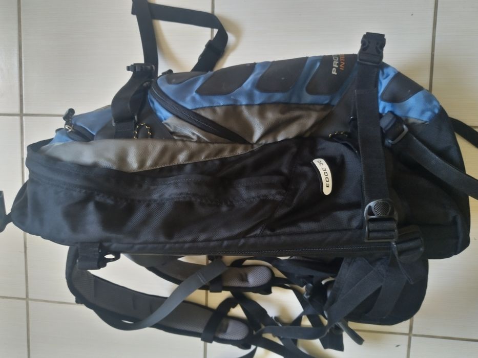 Plecak turystyczny narciarski DEUTER EDGE 30 certyfikowany 30 L