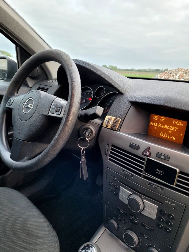 Opel Astra H 1.6 +gaz