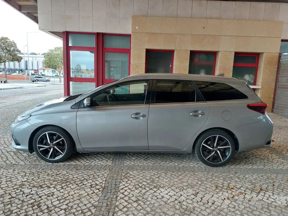 Toyota Auris Touring Sports 1.4 D-4D Comfort+Pack Sport