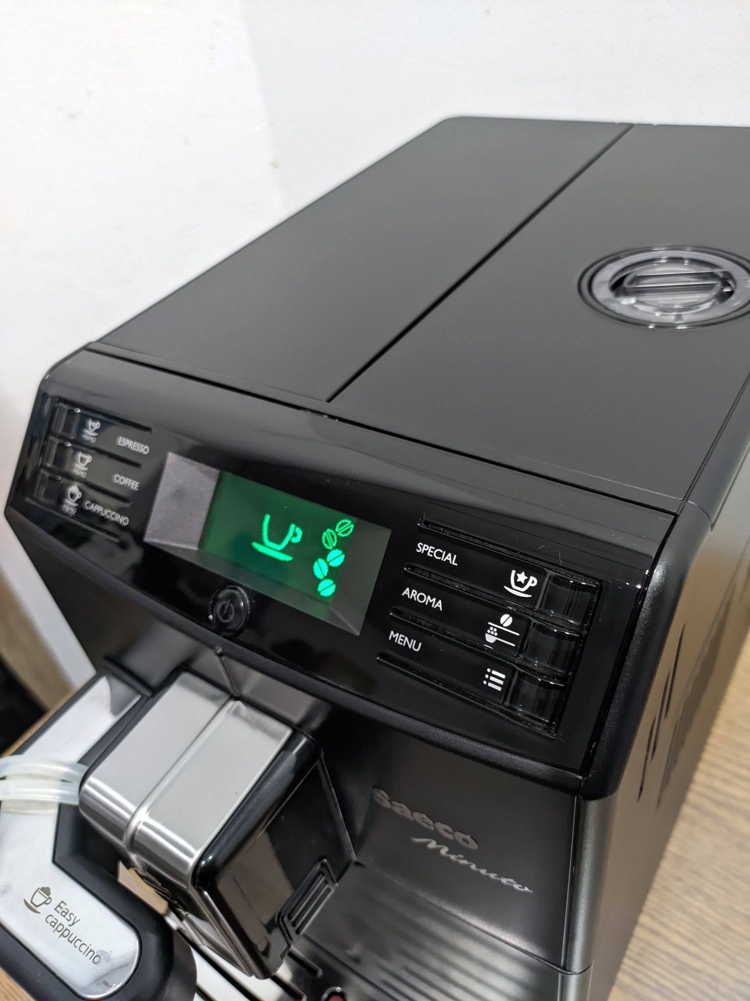 Saeco minuto cappuccino Philips кавоварка кавомашина