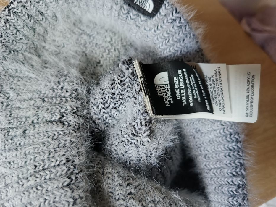 Шапки жіночі теплі