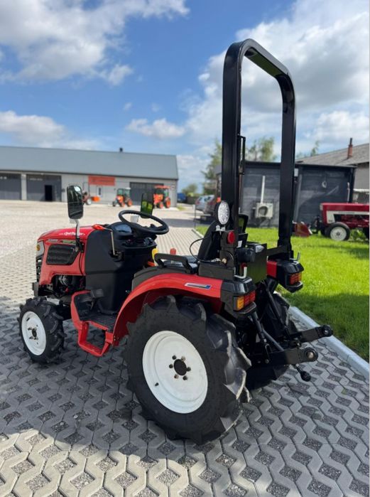 Fabrycznie nowy Minitraktor Hinomoto HM2020 Homologacja 4x4 wspomagani