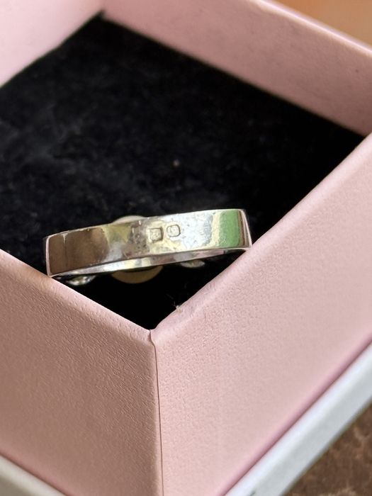 Anel de prata - NEGOCIÁVEL