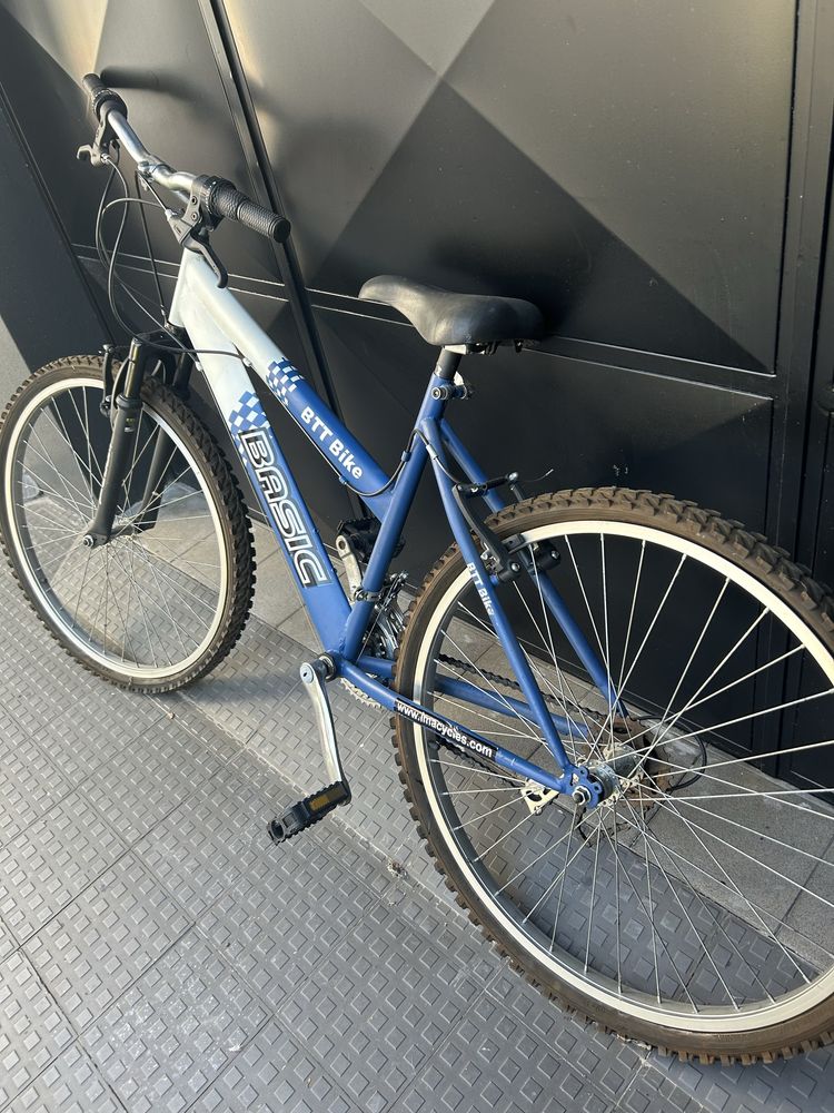 Bicicleta BTT Bike (Basic)