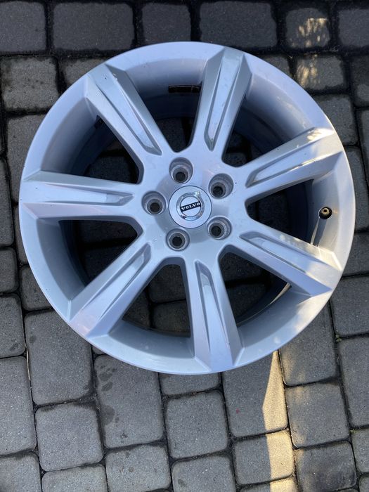 Alufelgi 5x108 17 cali Volvo v90 s90 v60 s60 s40 Xc40 Xc60