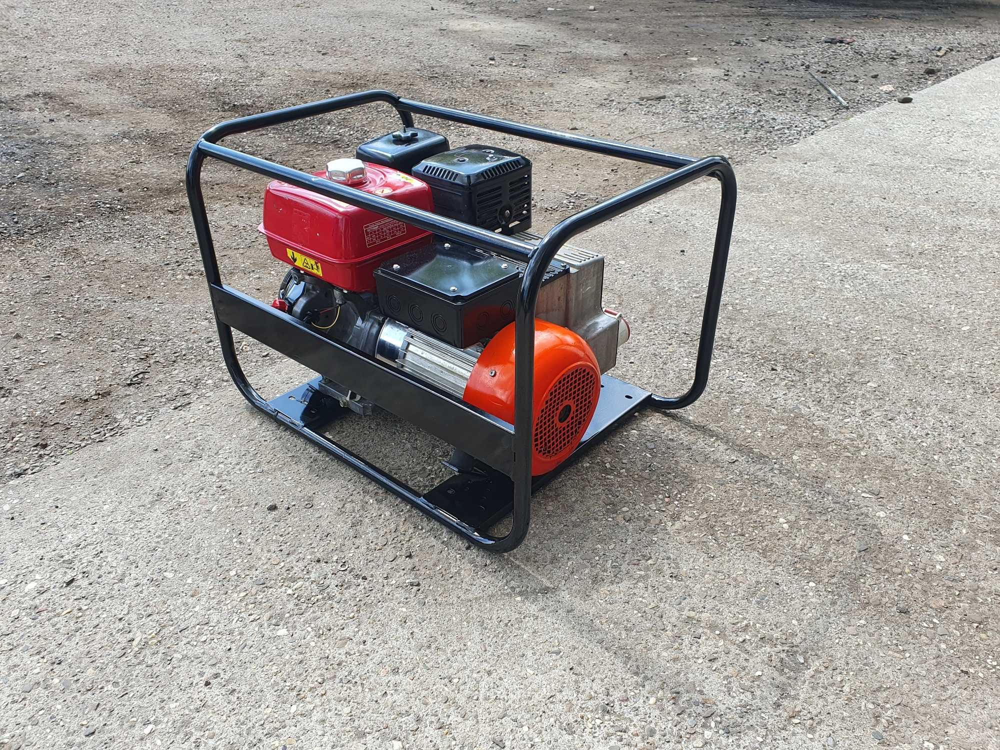 Agregat Prądotwórczy HONDA 7 kva  400V