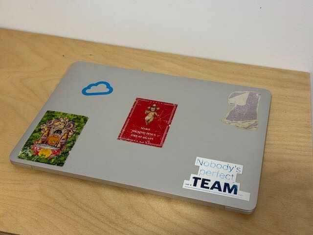 Macbook Pro 13" intel i5 16Gb 512Gb