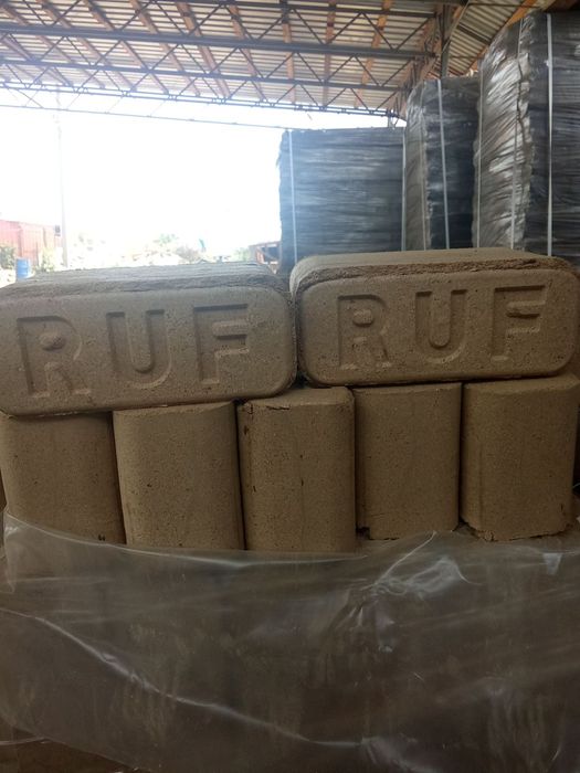 Торфобрикети , дубовий RUF , брикети з торфу , уголь ,