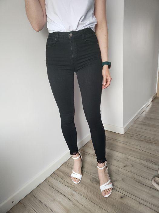 Goodies czarne rurki z koronką w nogawce XS