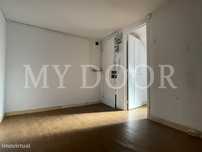 MY DOOR Arrenda Apartamento T0+1 em Moscavide