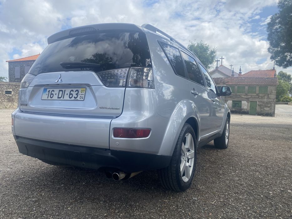 Mitsubishi Outlander 2.0. DI-D Intense 4WD 7-