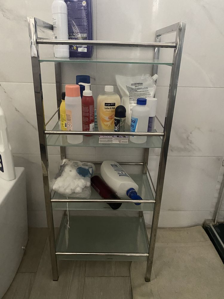 Armario ou estante de casa de banho