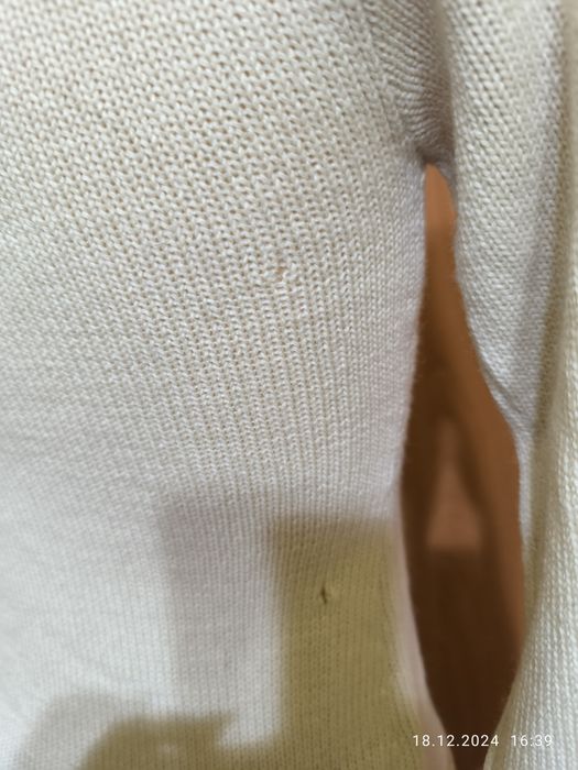Sweter 8 S 36 nowy obcisły 50% wool ptak jesień zima