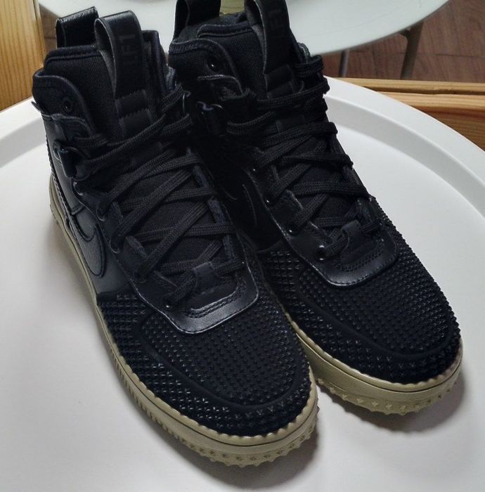 Кросівки  хайтопи  зимові Nike lunar Force 37,38,38,5,39р