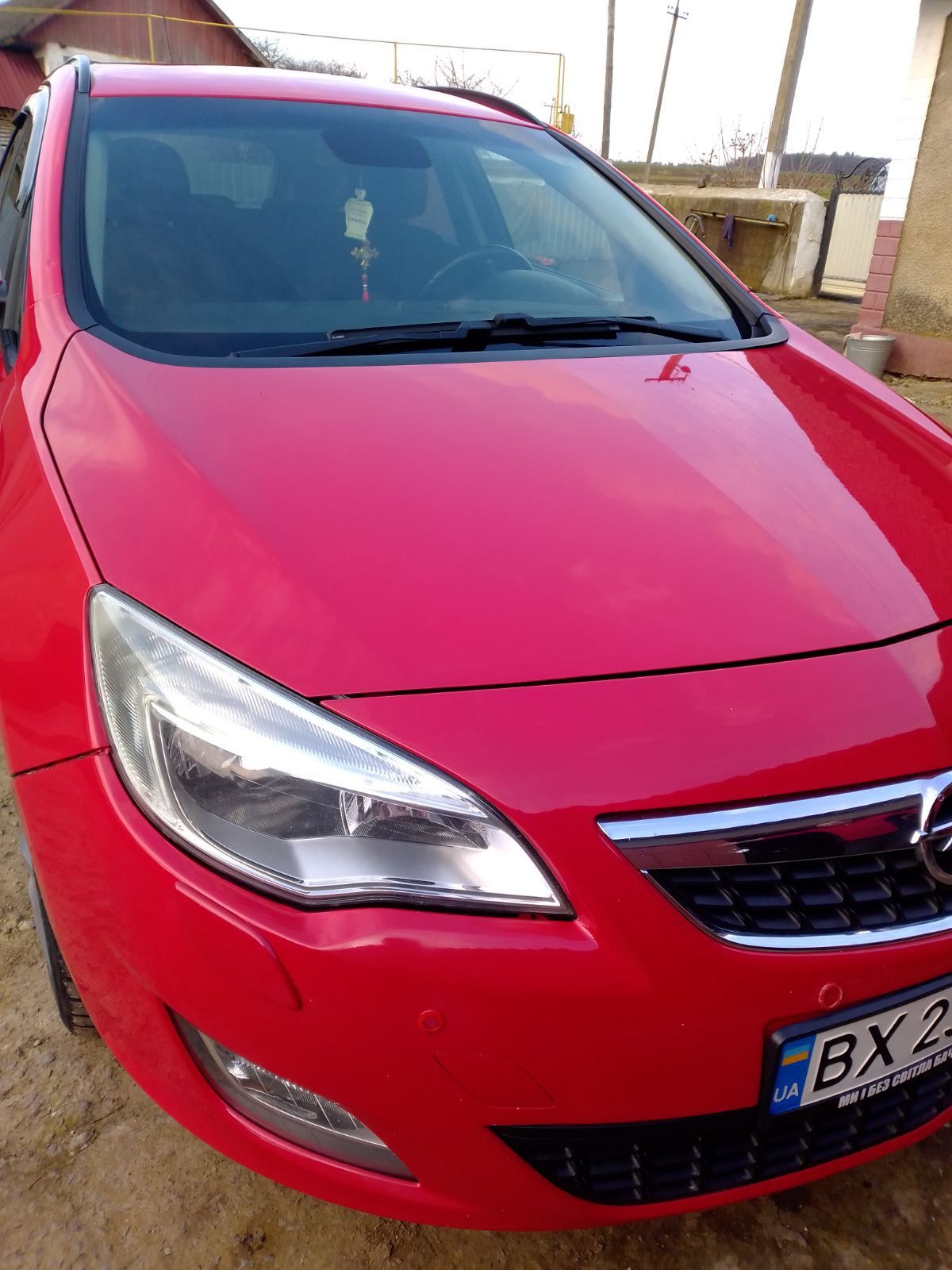 Продам Opel Astra J