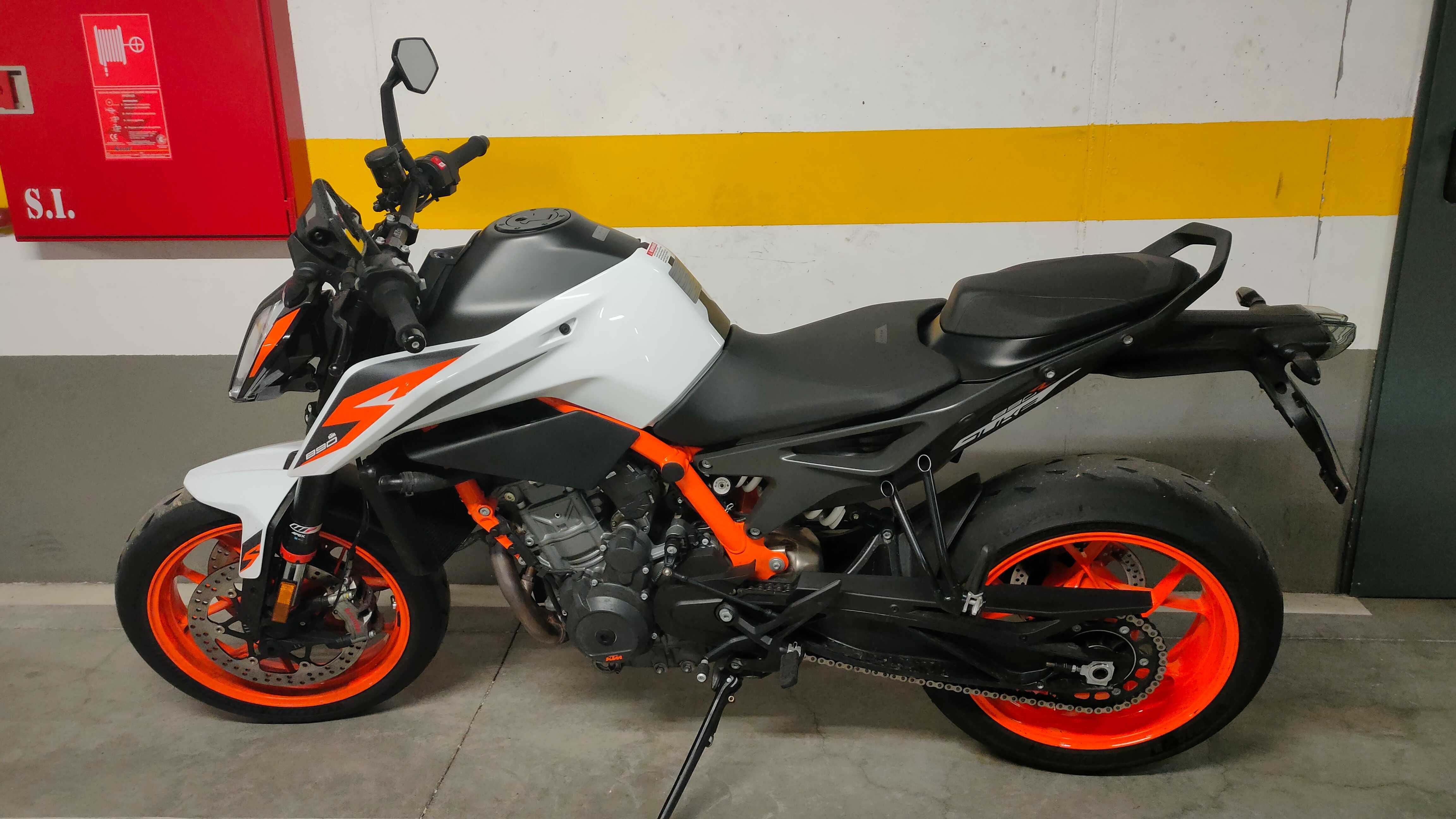 KTM Duke 890R como nova 2022